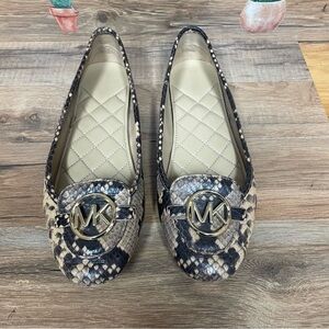 Michael Kors Lillie Moc Cream Embossed Leather Flats snakeskin women’s 9